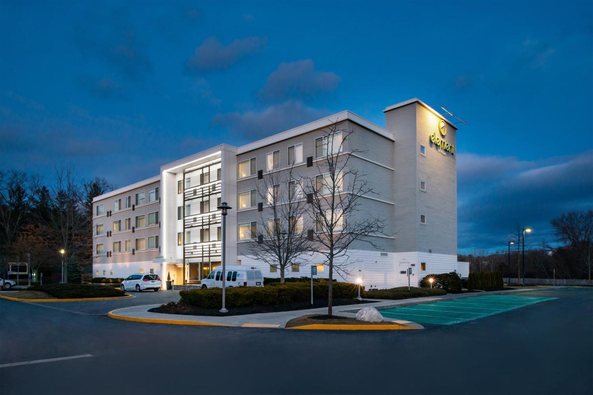 Hotel Element