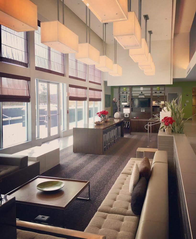 Element Hotel 3*